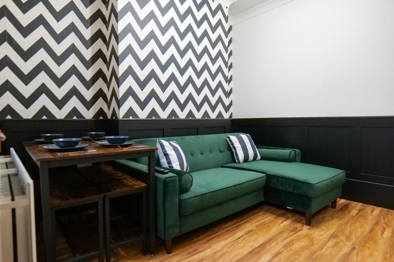 Broadway Belfast! Central Location! Sleeps 6! Eksteriør bilde