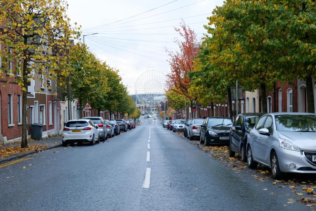 Broadway Belfast! Central Location! Sleeps 6! Eksteriør bilde