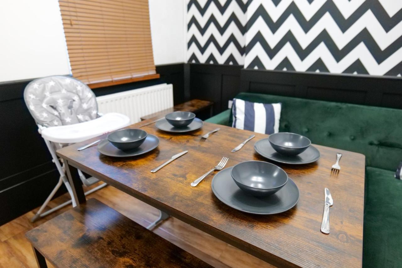 Broadway Belfast! Central Location! Sleeps 6! Eksteriør bilde