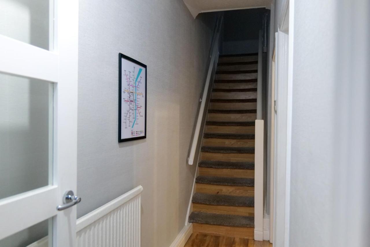 Broadway Belfast! Central Location! Sleeps 6! Eksteriør bilde